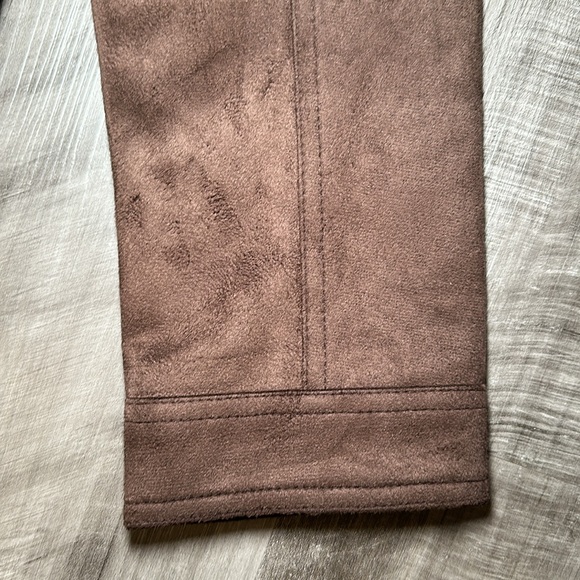 A Emporio Confezioni Italian Leather Suede Jacket - Medium - Picture 3 of 10